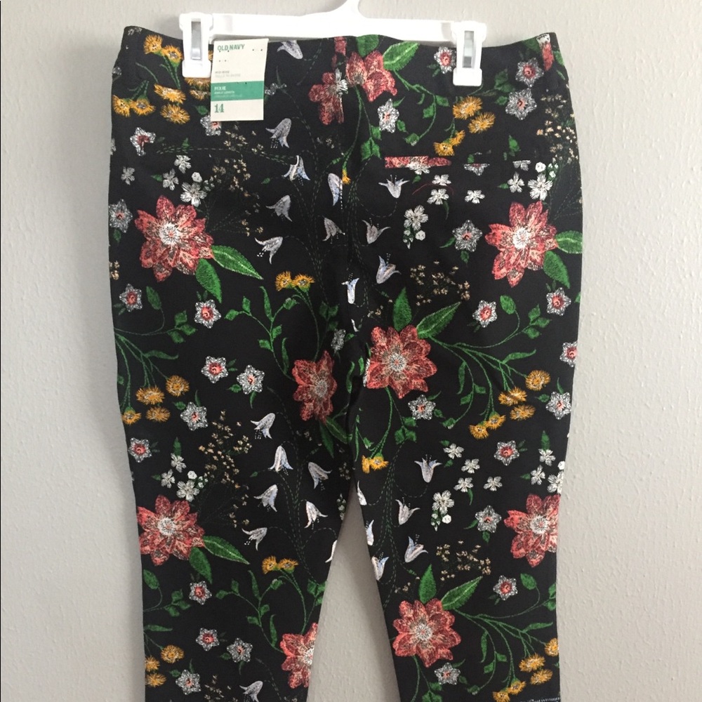 Old Navy Ankle Pants Size 14